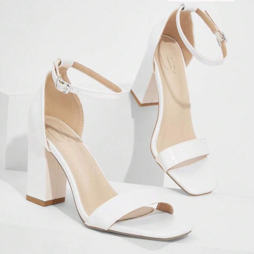 Elegant White Block Heel Sandals WORN ONCE